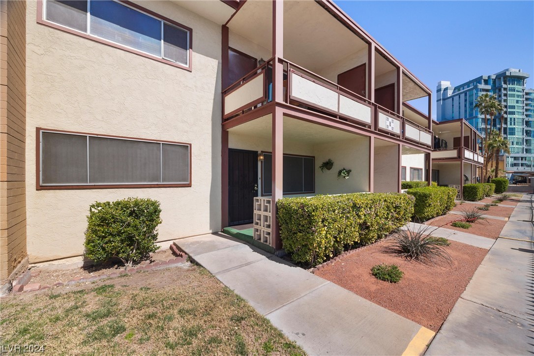 350 East Desert Inn Road B101