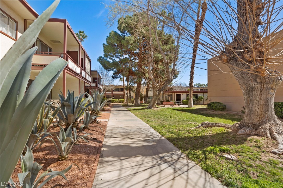 350 East Desert Inn Road B101