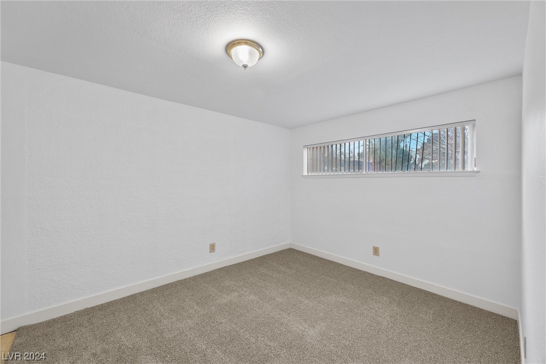 350 East Desert Inn Road B101
