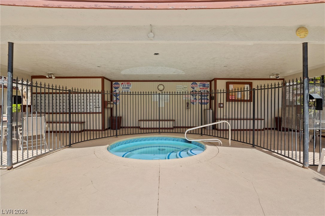 350 East Desert Inn Road B101