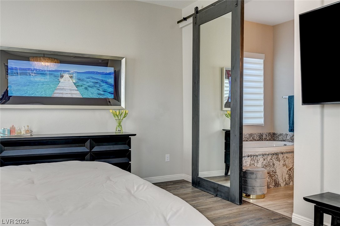 7083 Falabella Ridge Avenue