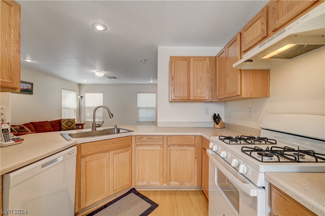 9076 McGinnis Avenue