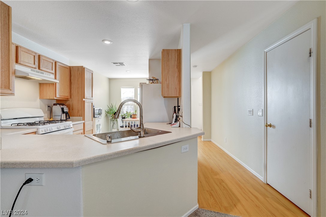 9076 McGinnis Avenue