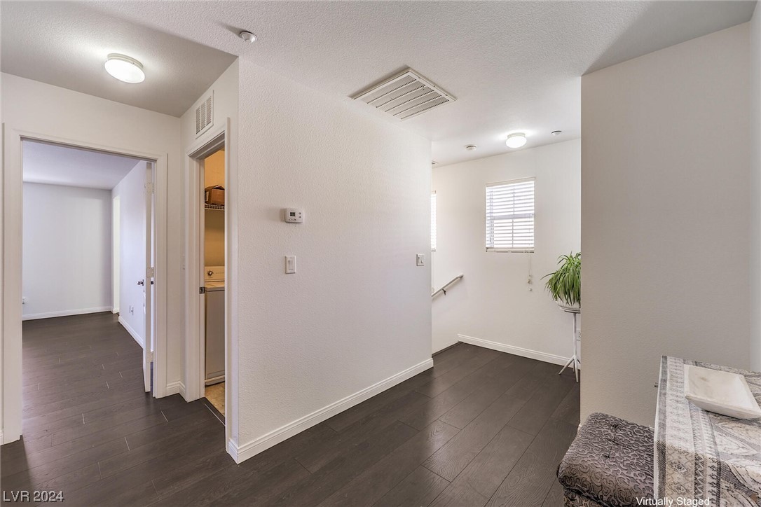 2068 Waterlily View Street
