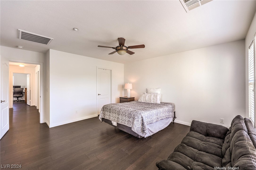 2068 Waterlily View Street