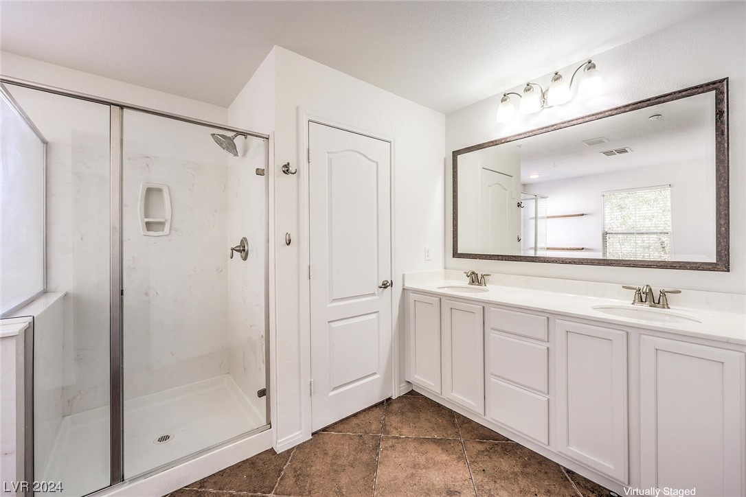2068 Waterlily View Street
