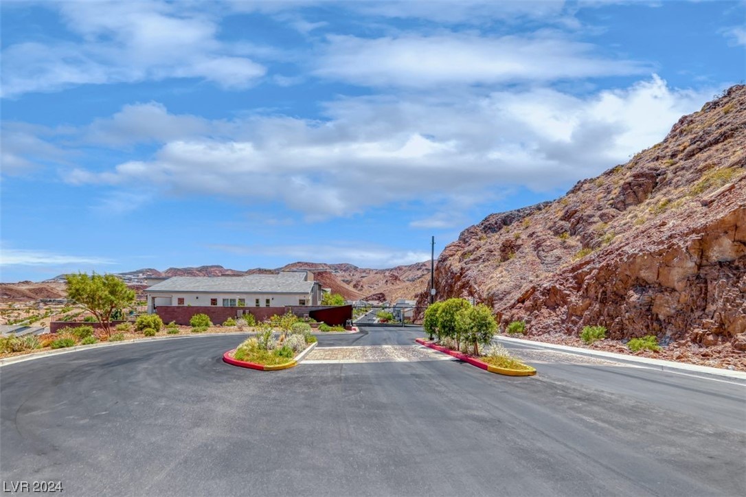 2004 Canyon Highlands Drive