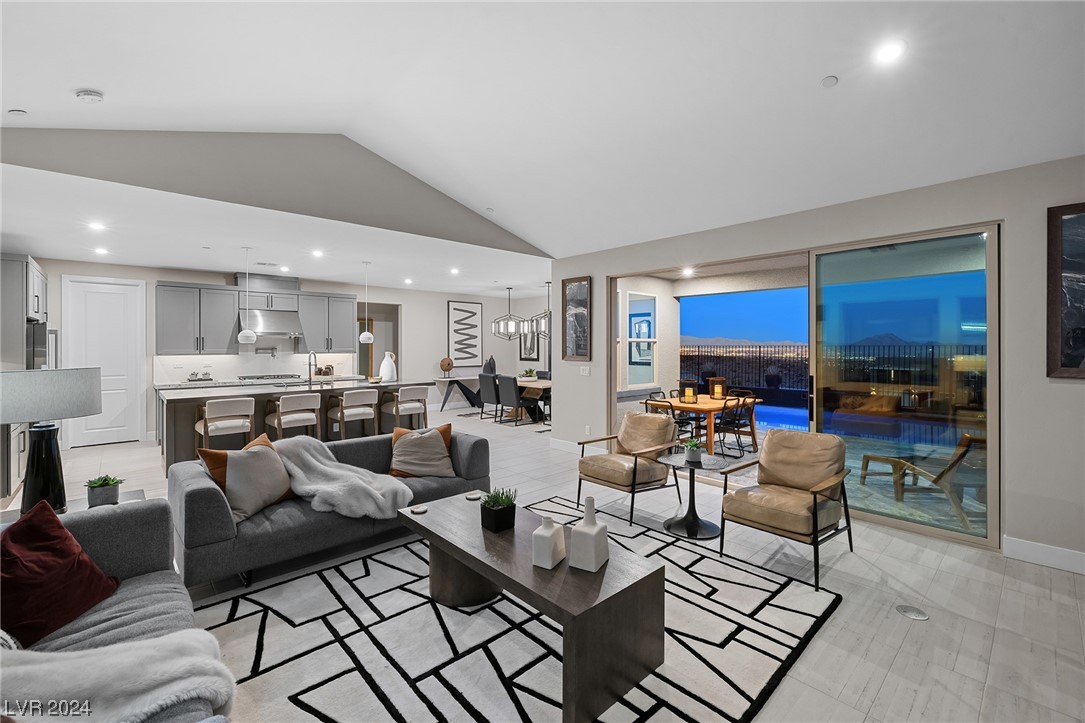 2004 Canyon Highlands Drive