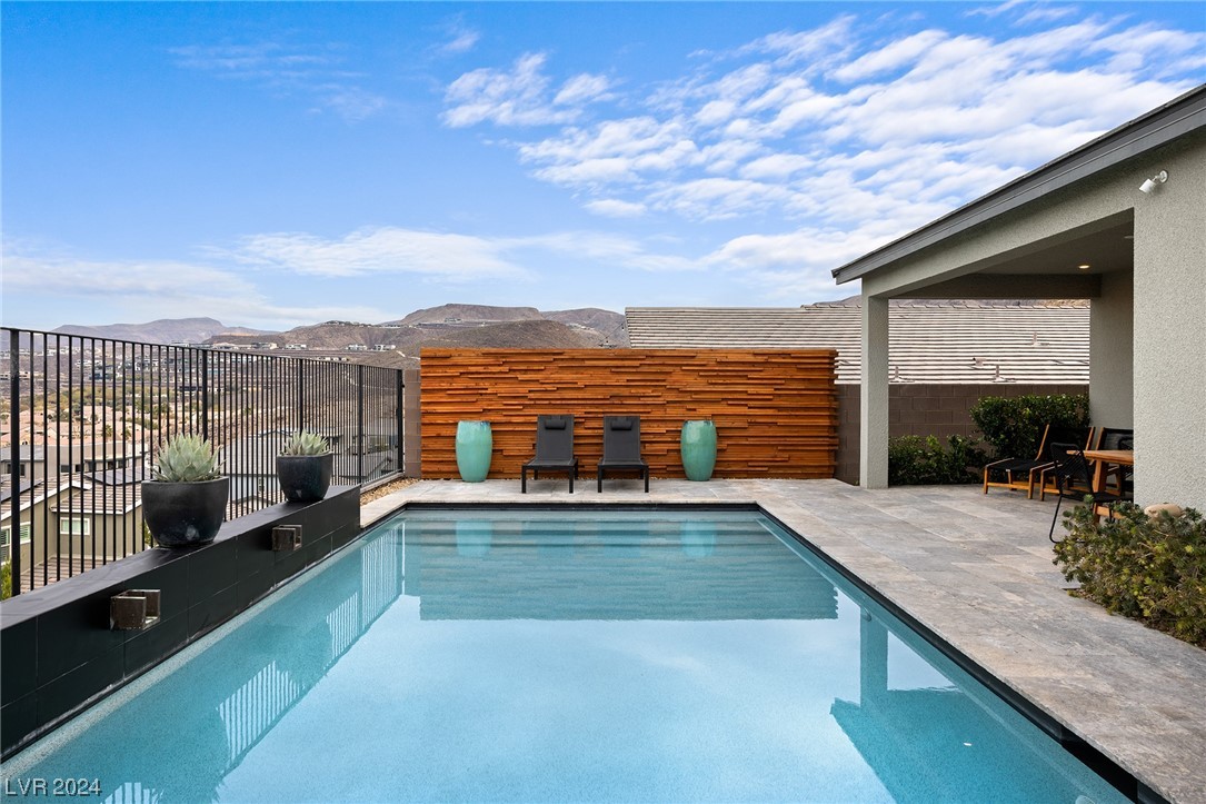 2004 Canyon Highlands Drive