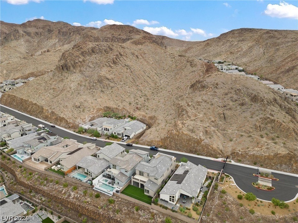 2004 Canyon Highlands Drive