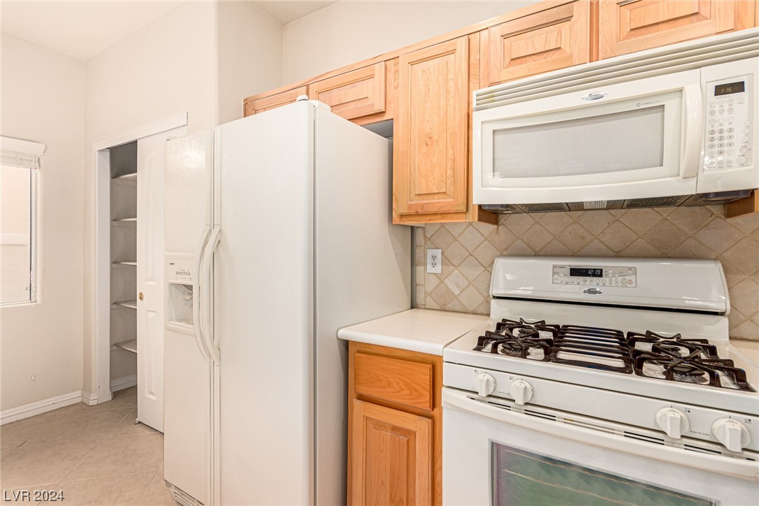 7119 Cabin Fever Street 102
