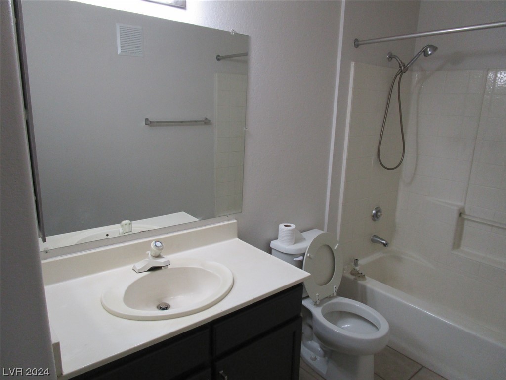 3115 Casey Drive 201