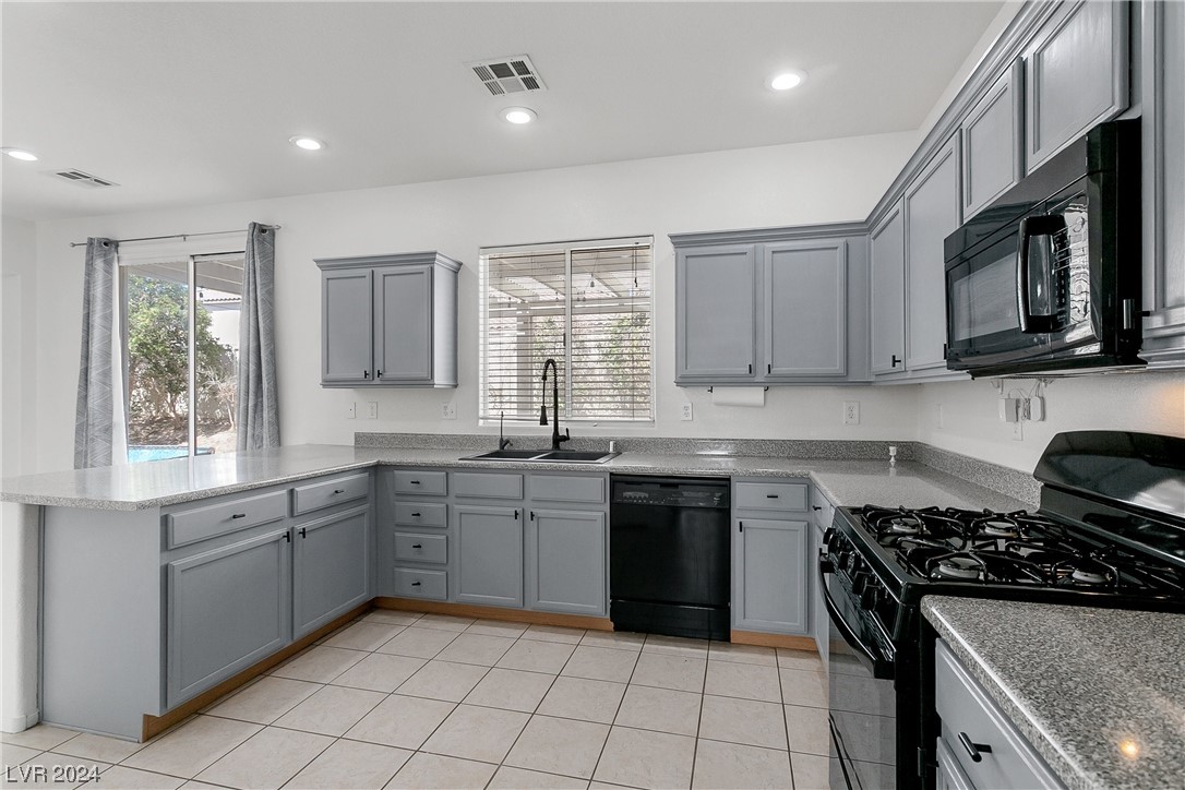 5331 Kadena Garden Court