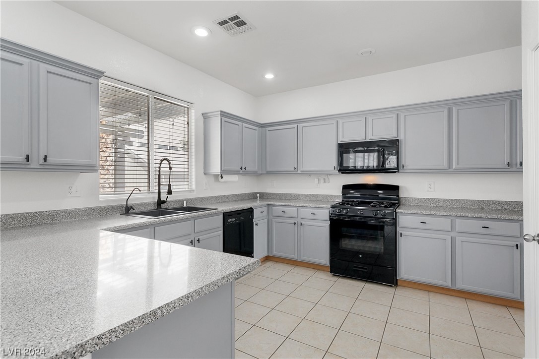 5331 Kadena Garden Court