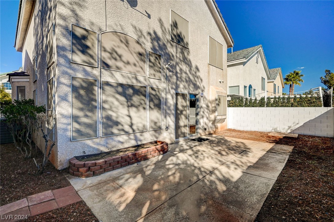 6643 Maddies Way