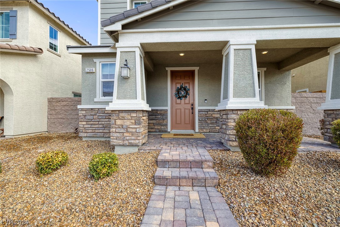 2506 Valdanos Place