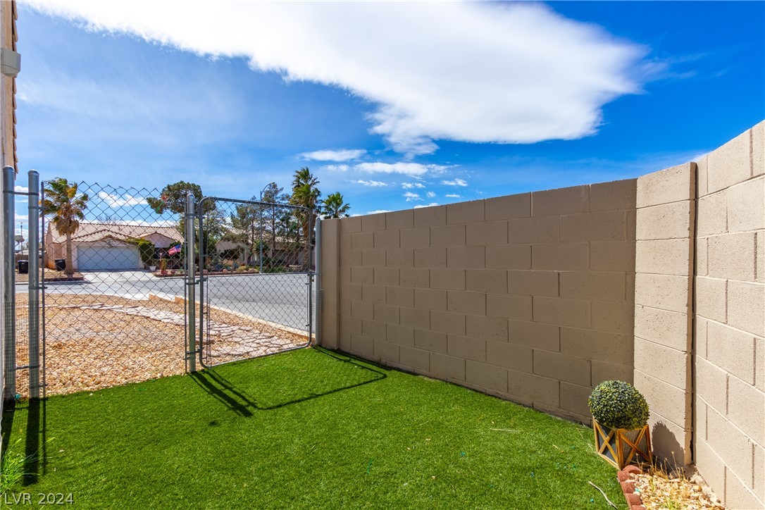 4036 Bonita Desert Court