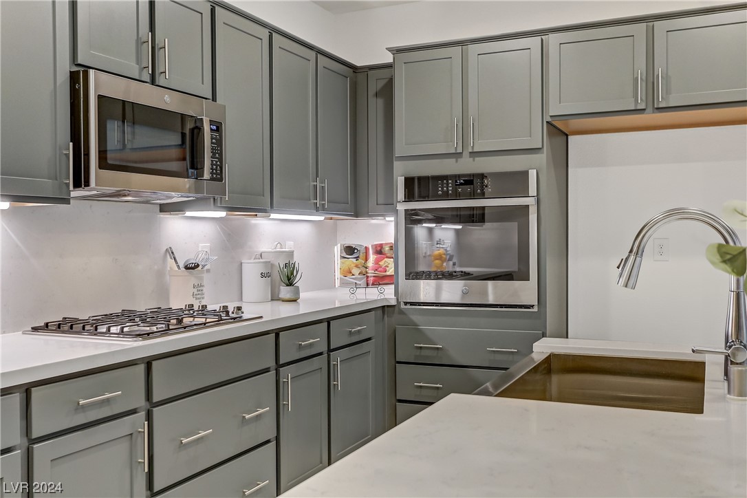 10311 Turkish Pine Court