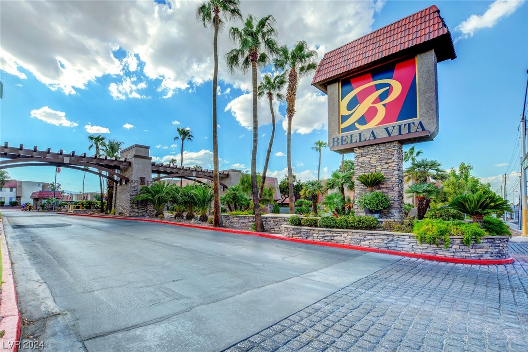 5260 River Glen Drive 264