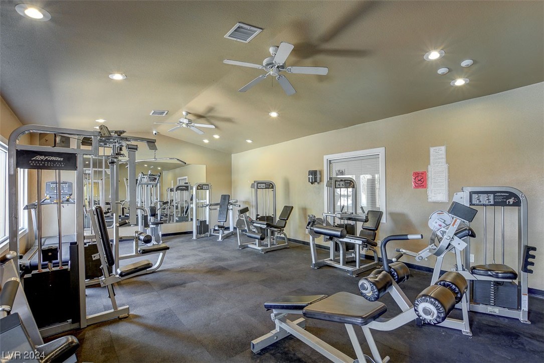 5260 River Glen Drive 264