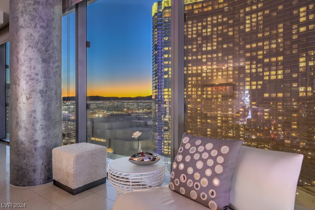 3726 Las Vegas Boulevard 2101