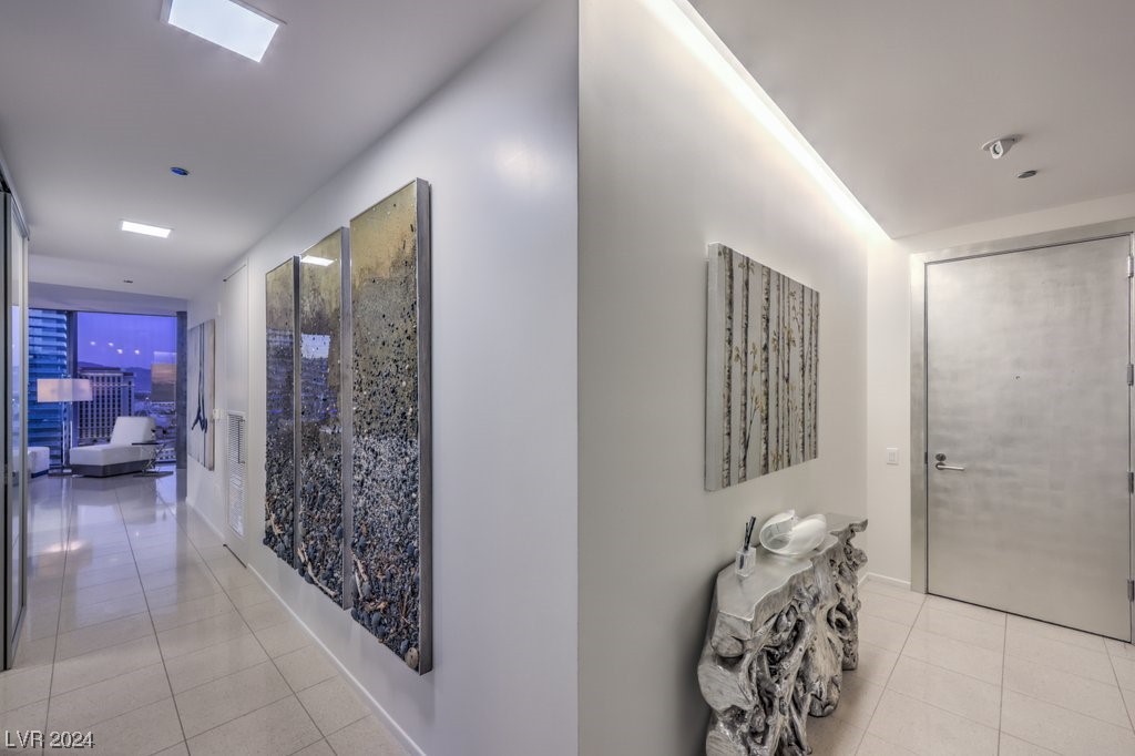 3726 Las Vegas Boulevard 2101