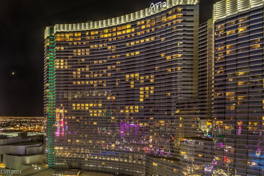 3726 Las Vegas Boulevard 2101