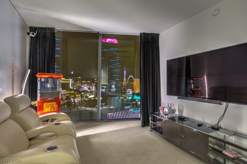 3726 Las Vegas Boulevard 2101