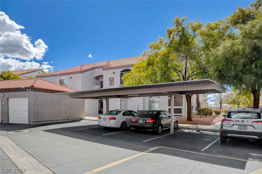700 Carnegie Street 3921