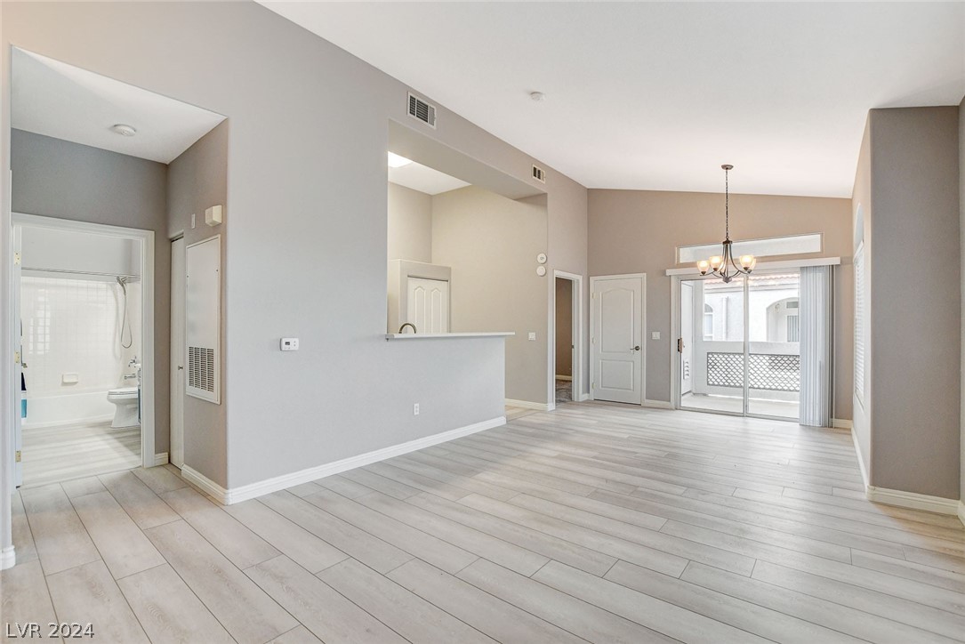 700 Carnegie Street 3921