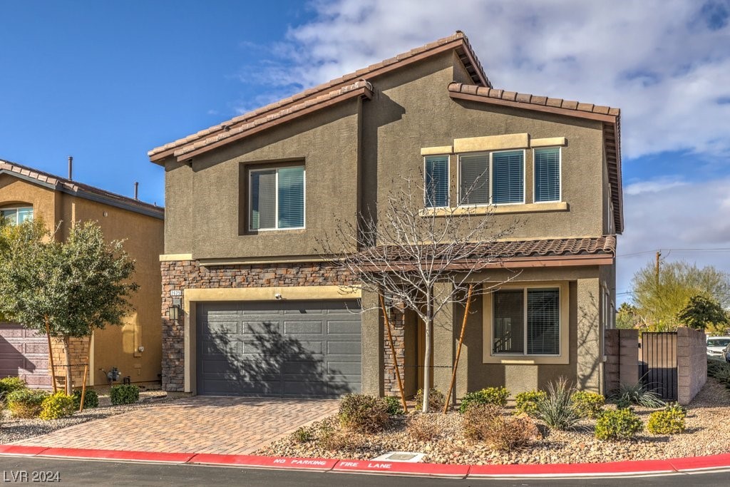 2625 Crystal Quartz Street