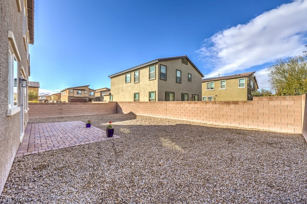 2625 Crystal Quartz Street