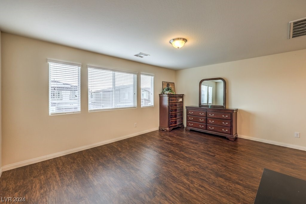 2625 Crystal Quartz Street