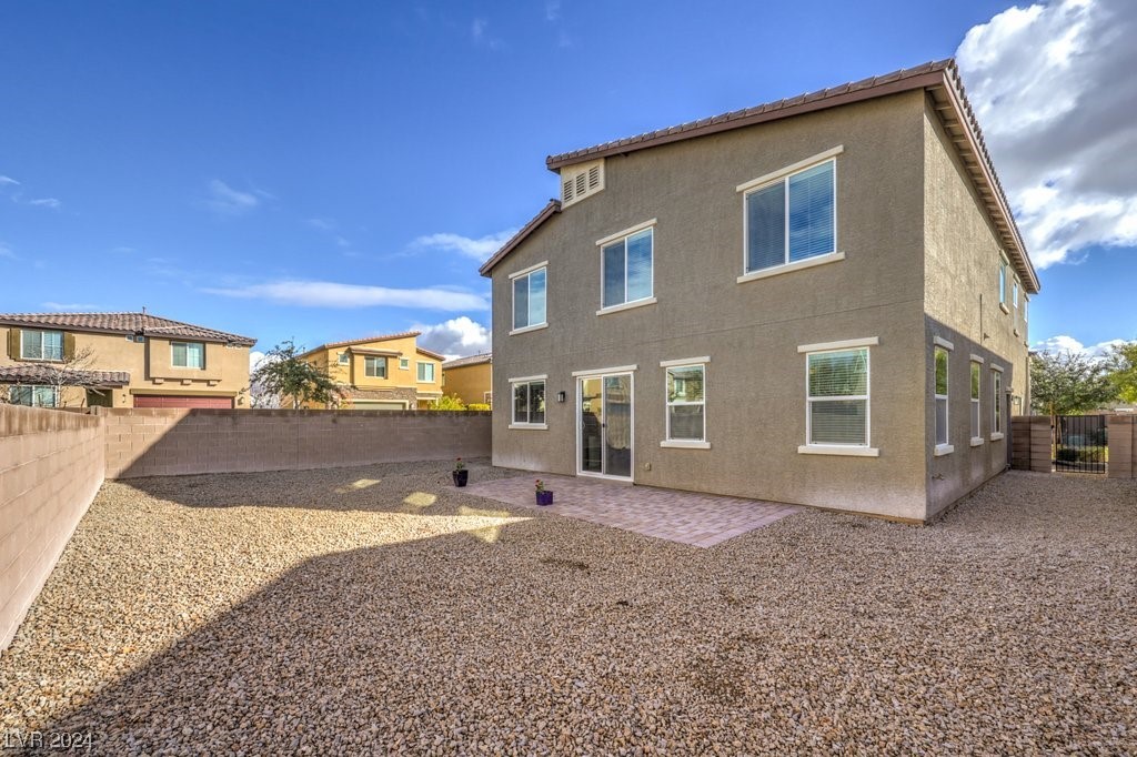 2625 Crystal Quartz Street