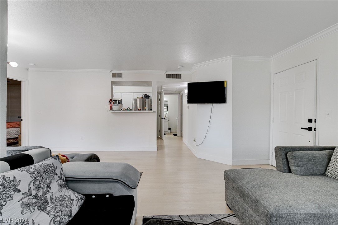 8101 West Flamingo Road 1179