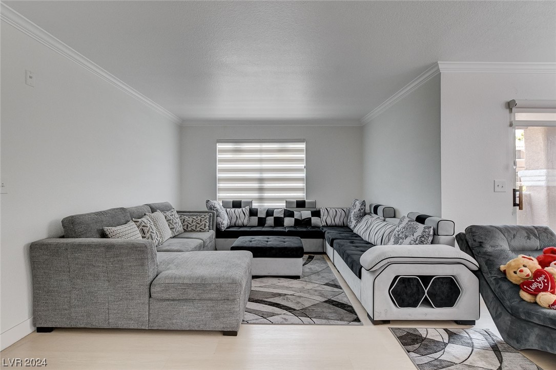8101 West Flamingo Road 1179
