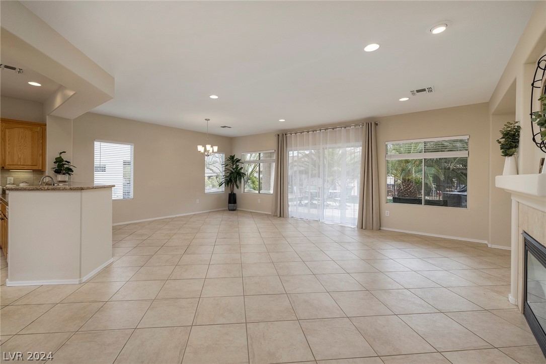 2226 Diamondville Street