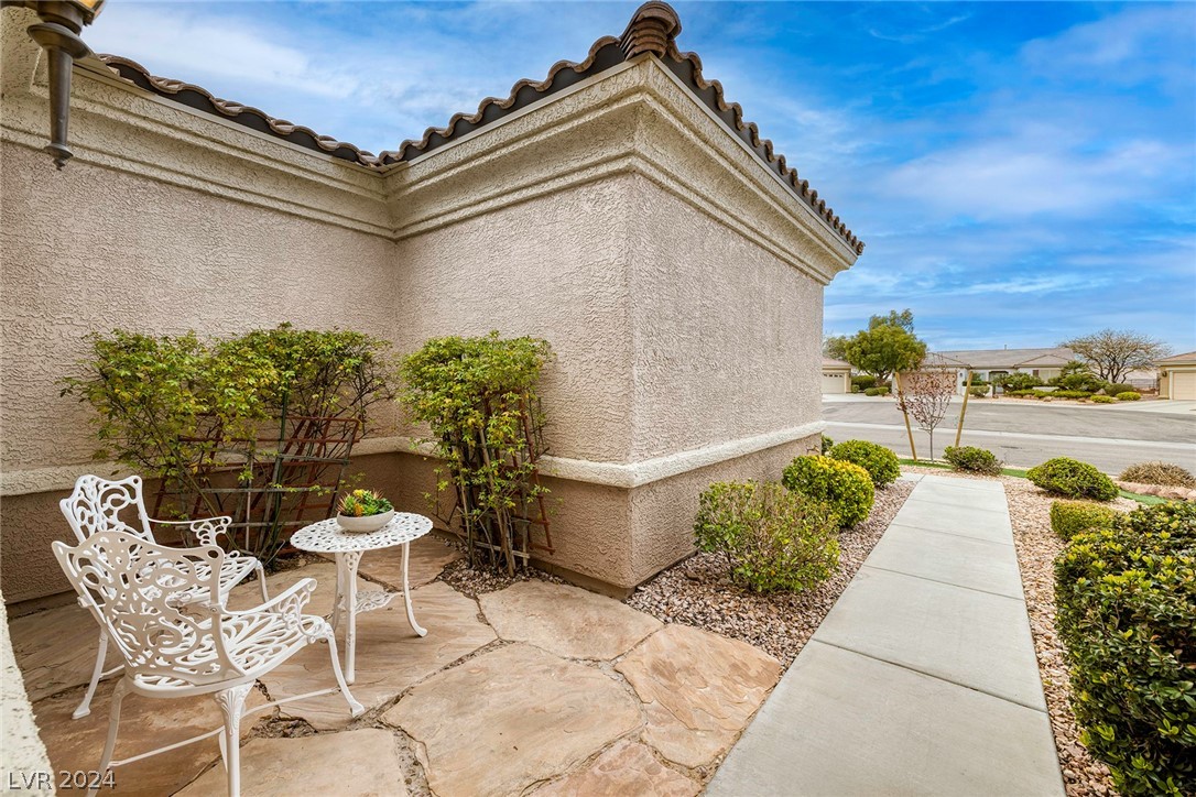 2226 Diamondville Street