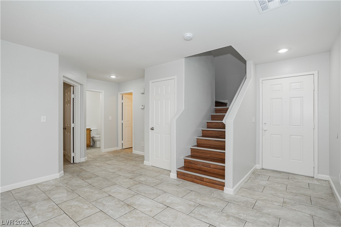 6256 West Haleh Avenue