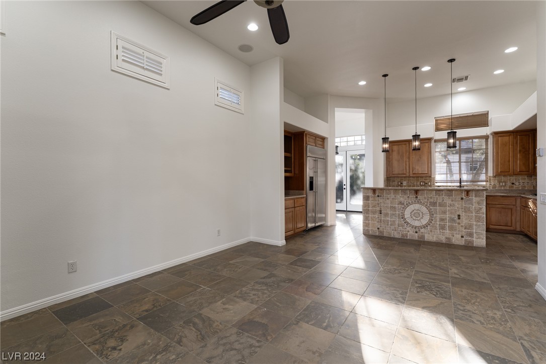 64 Desert Highlands Drive