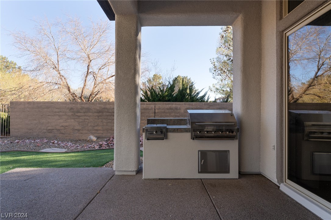 64 Desert Highlands Drive