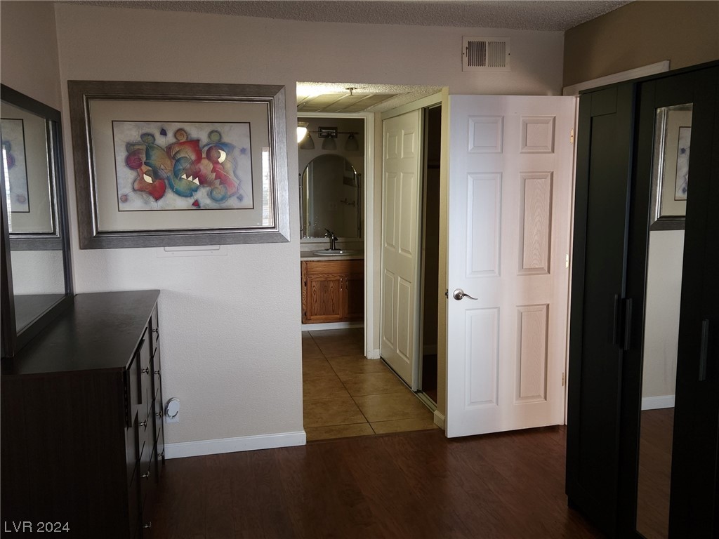 1381 East University Avenue 305