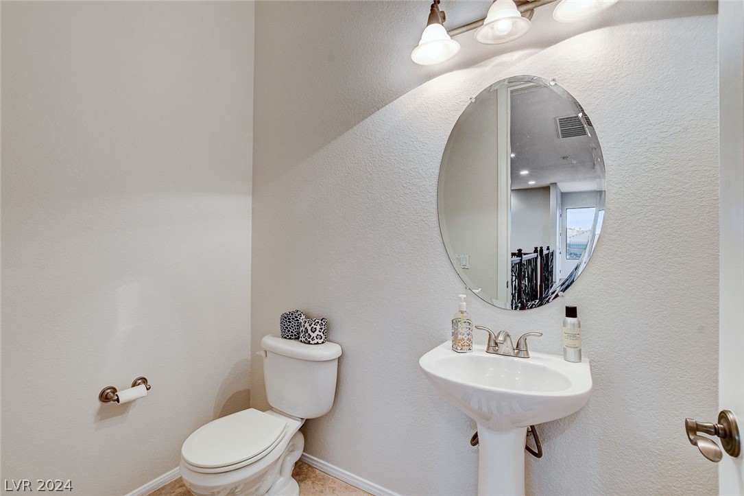 7682 Rafter Court