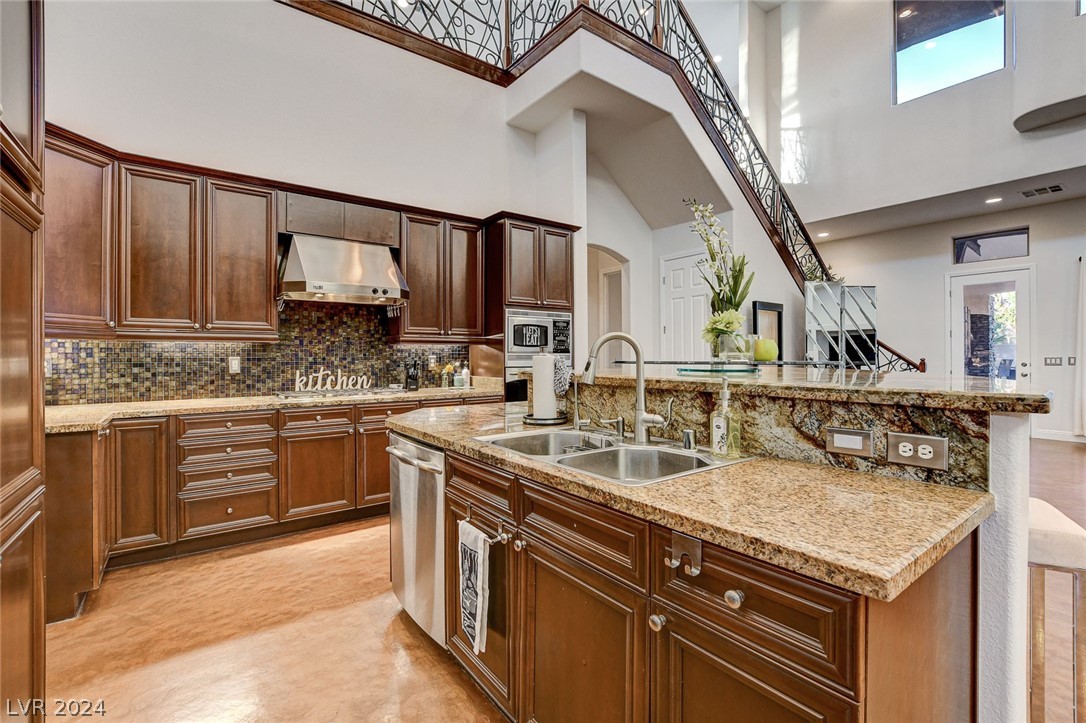 7682 Rafter Court