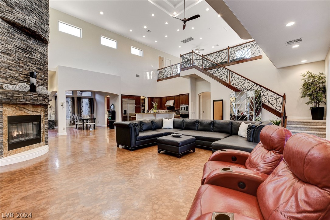 7682 Rafter Court