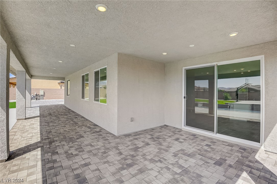 7601 Mount Spokane Court