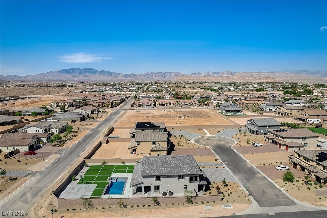 7601 Mount Spokane Court