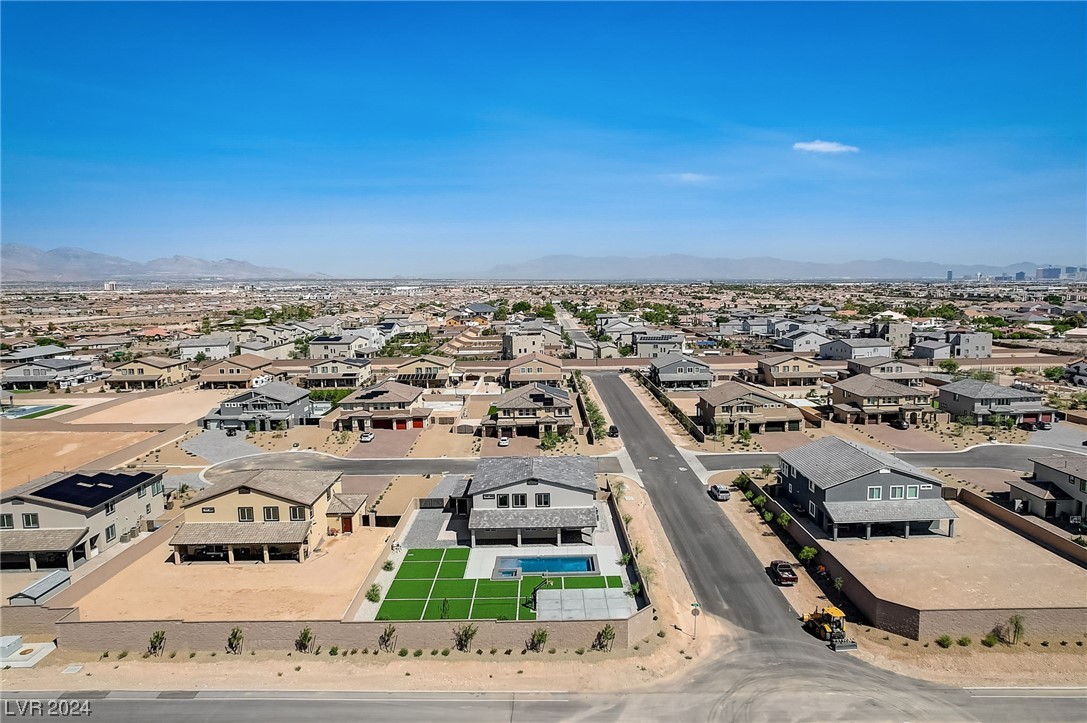 7601 Mount Spokane Court