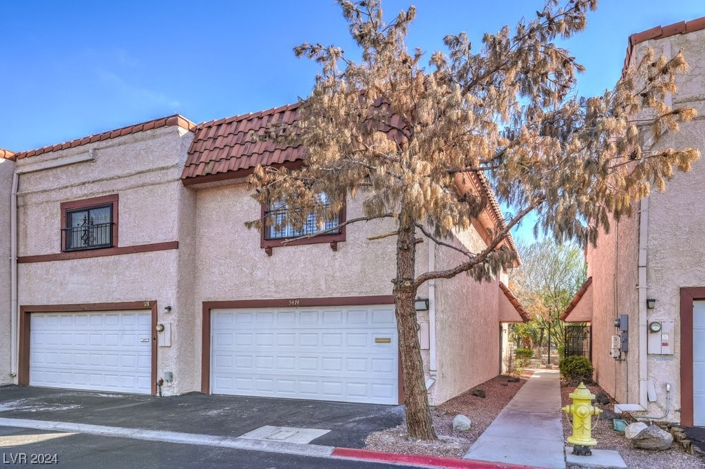 5474 South Maryland Parkway