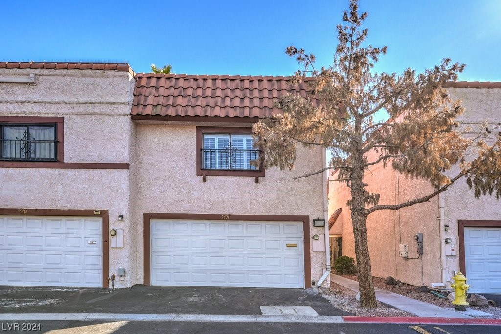 5474 South Maryland Parkway